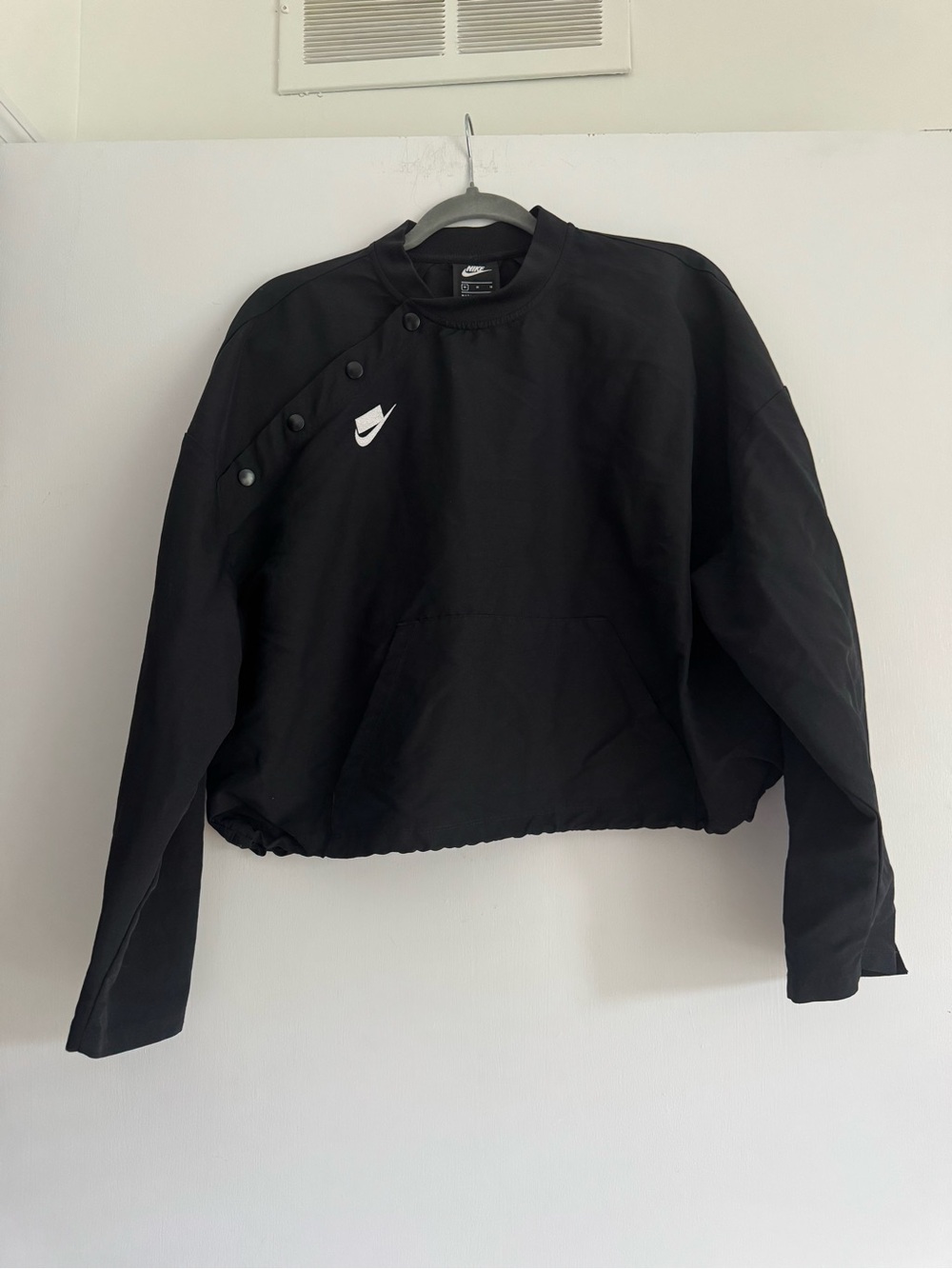 Nike Black Nylon Snap-Shoulder Pullover Bomber Windbreaker Jacket